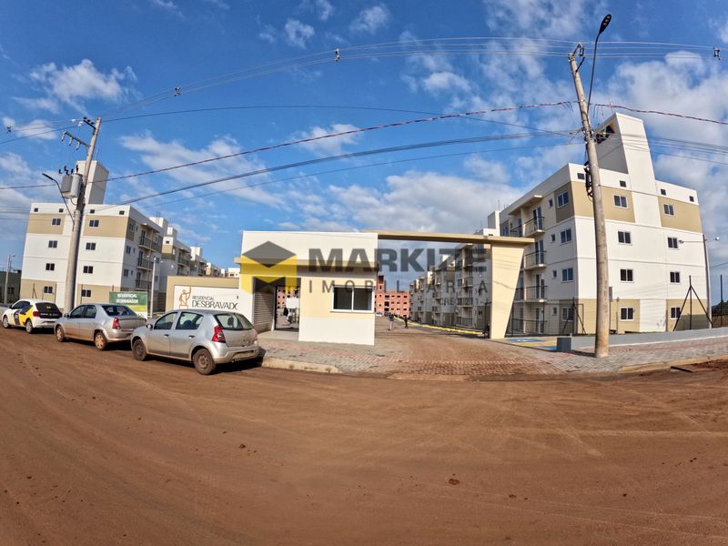 Apartamento à venda com 2 dormitórios, 1 banheiro e 48m² de área privativa no bairro Desbravador