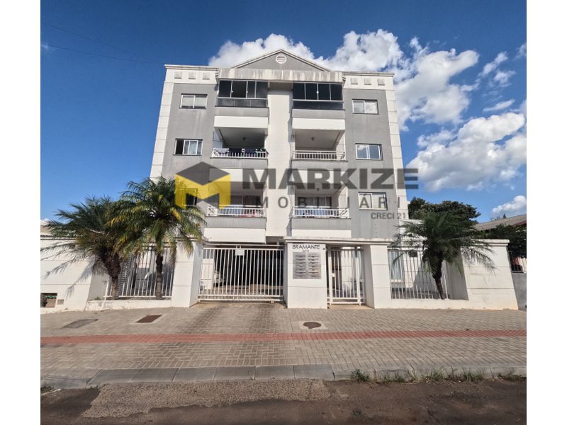 Apartamento para alugar com 2 dormitórios e 1 vaga de garagem no bairro São Cristóvão