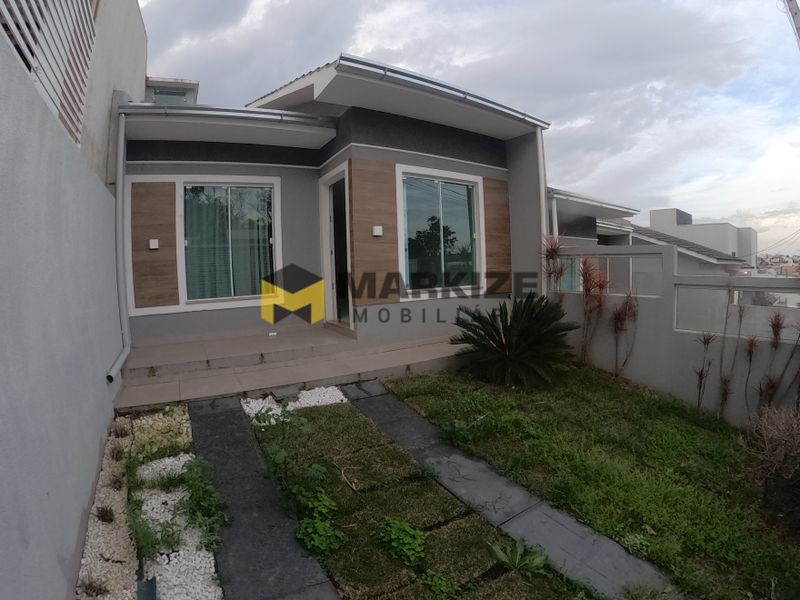 Casa para alugar com 2 dormitórios, 1 banheiro e 57m² de área privativa no bairro Desbravador